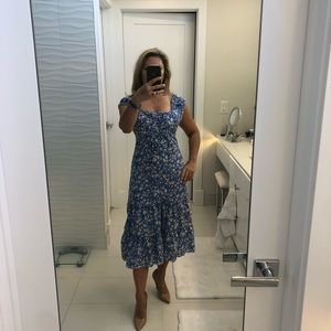 Blue flower maxi dress. Size small